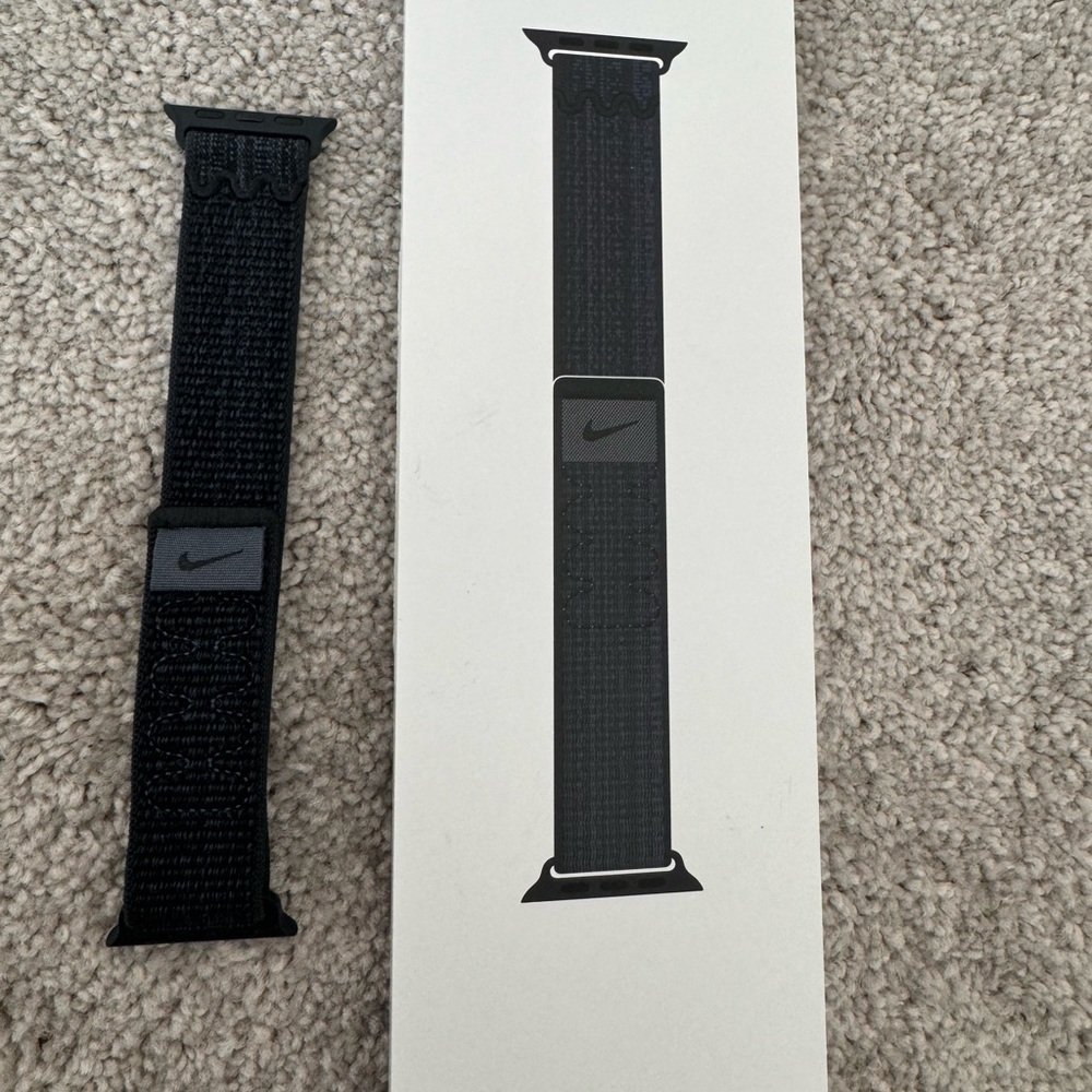 Nike sport loop Apple Watch size 41mm black/blue New
